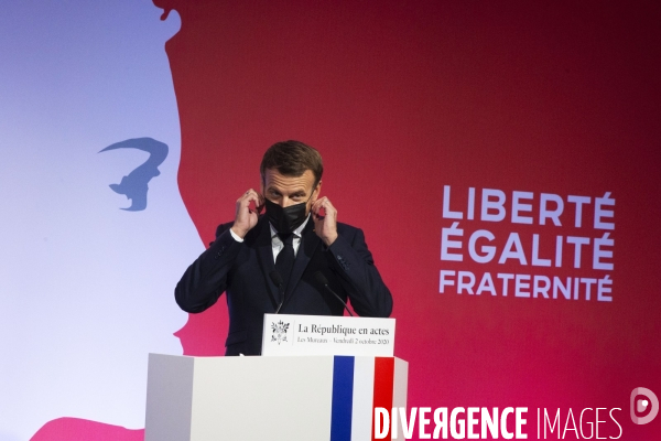 Emmanuel MACRON aux Mureaux, lutte contre les séparatismes.