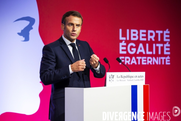 Emmanuel MACRON aux Mureaux, lutte contre les séparatismes.