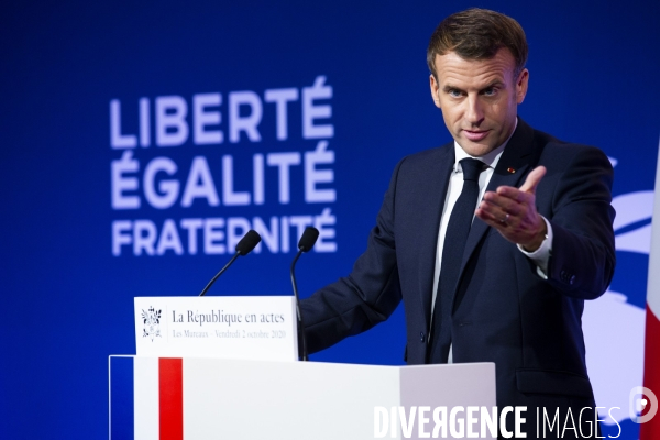 Emmanuel MACRON aux Mureaux, lutte contre les séparatismes.