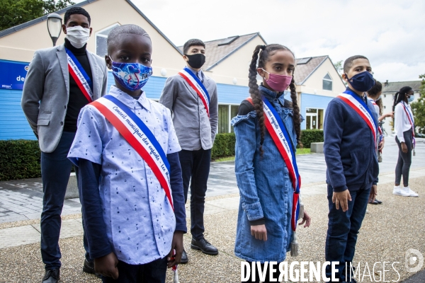 Emmanuel MACRON aux Mureaux, lutte contre les séparatismes.