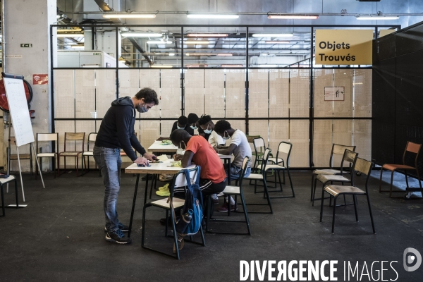 Association « Droit à l Ecole » pour mineurs isolés.