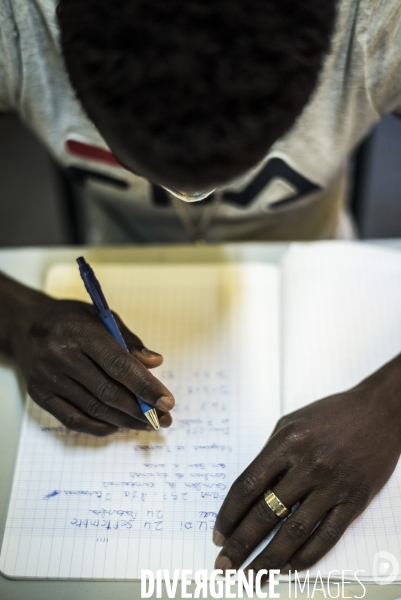 Association « Droit à l Ecole » pour mineurs isolés.