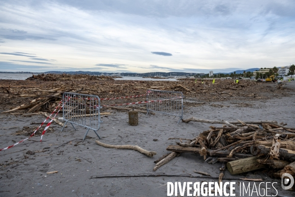 Tempête Alex : la plage de Flots bleus à Saint-Laurent-du-Var est méconnaissable