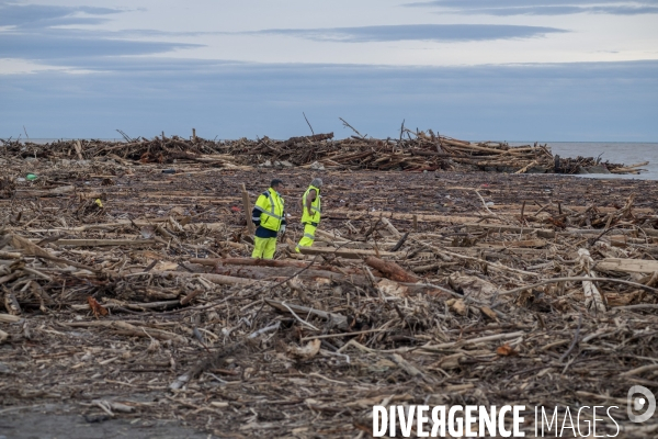 Tempête Alex : la plage de Flots bleus à Saint-Laurent-du-Var est méconnaissable