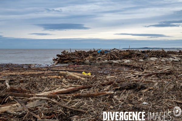 Tempête Alex : la plage de Flots bleus à Saint-Laurent-du-Var est méconnaissable