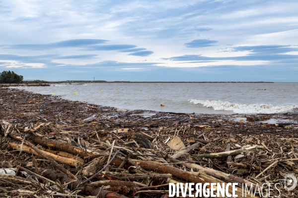 Tempête Alex : la plage de Flots bleus à Saint-Laurent-du-Var est méconnaissable