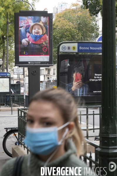 Le port du masque s impose sur les visages... et sur les murs.