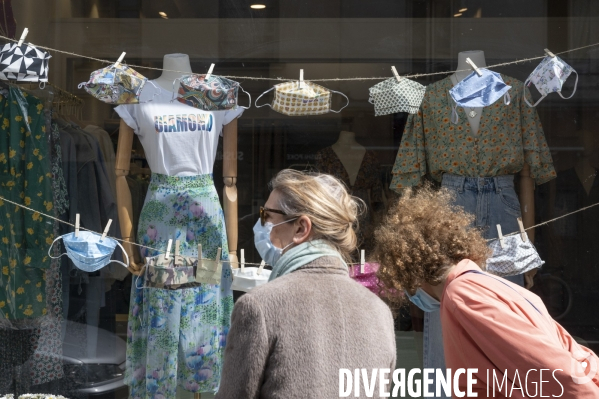 Shopping rue Beaubourg le 13 mai 2020. Collection printemps  t 