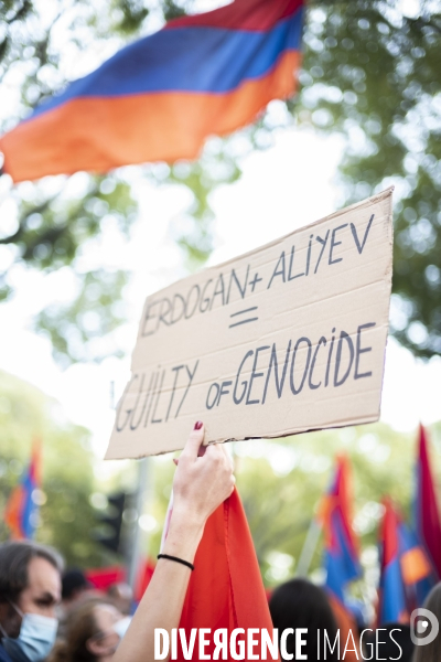 Haut-Karabakh: mobilisation arménienne à Marseille