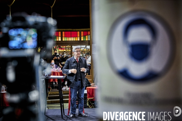Agora de La France Insoumise au cabaret sauvage