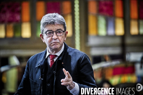 Agora de La France Insoumise au cabaret sauvage