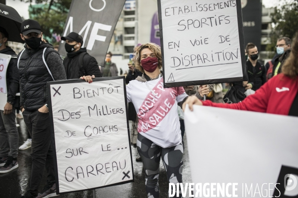 Manifestation des gérants et clients de salles de sports