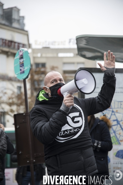 Manifestation des gérants et clients de salles de sports