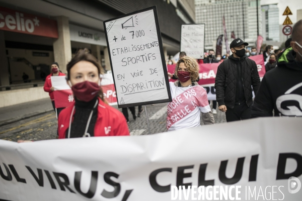 Manifestation des gérants et clients de salles de sports