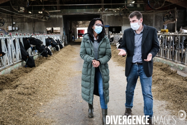 Audrey pulvar visite la ferme de grignon