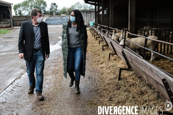 Audrey pulvar visite la ferme de grignon