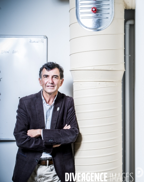 Portrait d arnaud fontanet, membre du conseil scientifique covid-19.