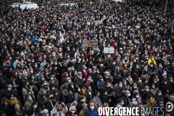 Rassemblement suite a l assassinat de l enseignant samuel paty.