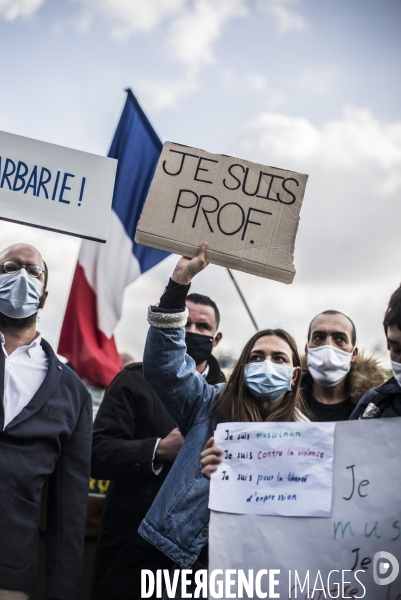 Rassemblement suite a l assassinat de l enseignant samuel paty.