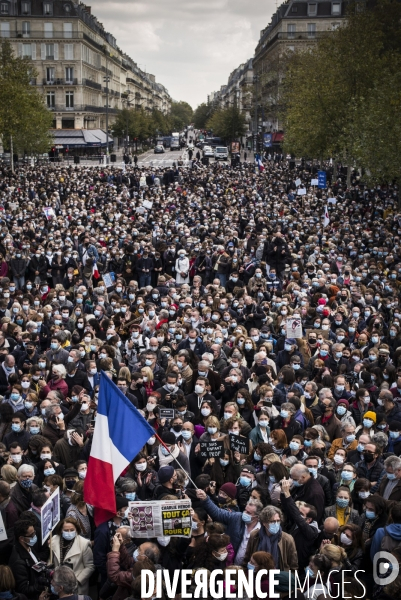 Rassemblement suite a l assassinat de l enseignant samuel paty.