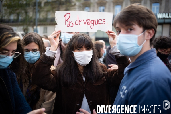 Rassemblement en hommage à Samuel Paty