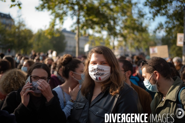 Rassemblement en hommage à Samuel Paty