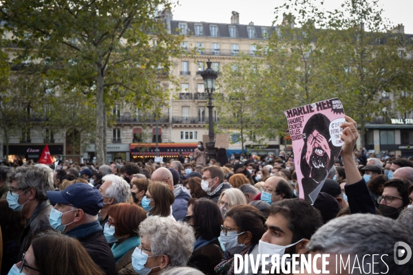 Rassemblement en hommage à Samuel Paty