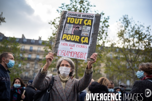 Rassemblement en hommage à Samuel Paty