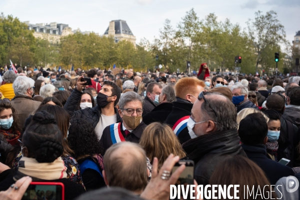 Rassemblement en hommage à Samuel Paty