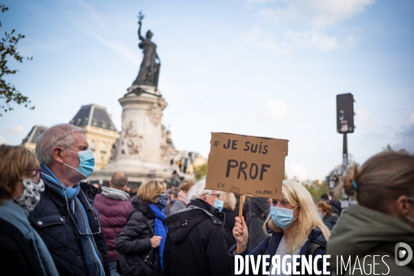 Rassemblement en hommage à Samuel Paty