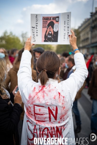 Rassemblement en hommage à Samuel Paty