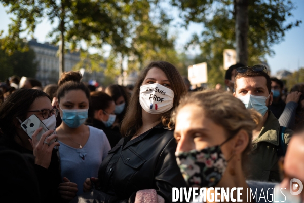 Rassemblement en hommage à Samuel Paty