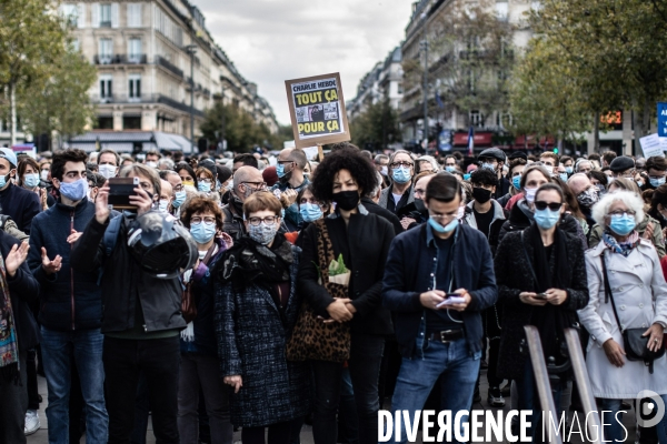 Rassemblement en hommage à Samuel Paty