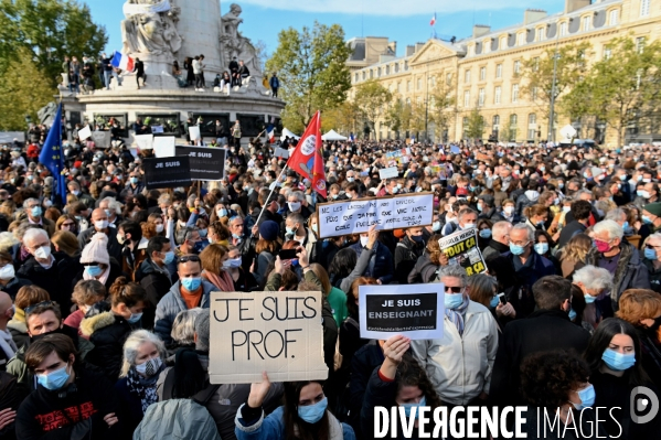 Rassemblement en hommage à Samuel Paty