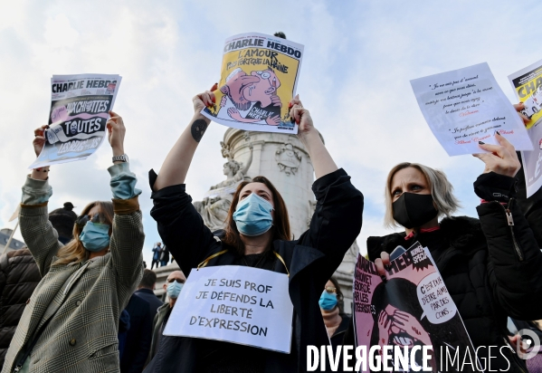 Rassemblement en hommage à Samuel Paty