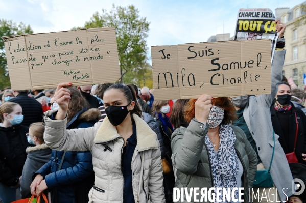 Rassemblement en hommage à Samuel Paty