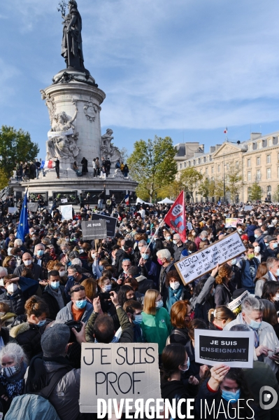 Rassemblement en hommage à Samuel Paty