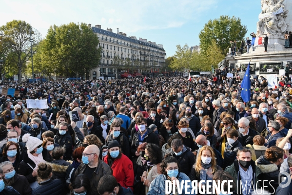 Rassemblement en hommage à Samuel Paty