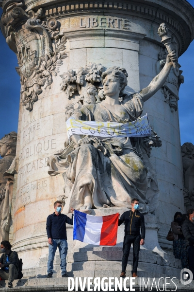 Rassemblement en hommage à Samuel Paty