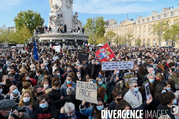 Rassemblement en hommage à Samuel Paty