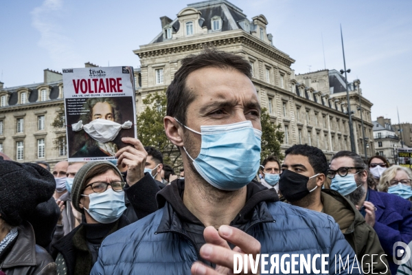 Rassemblement Hommage à Samuel Paty