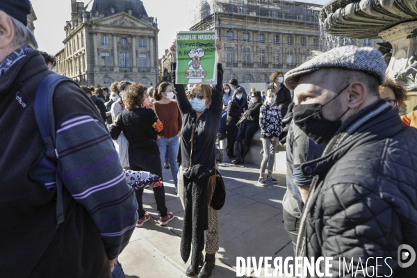 Hommage à Samuel PATY à Bordeaux