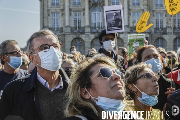 Hommage à Samuel PATY à Bordeaux