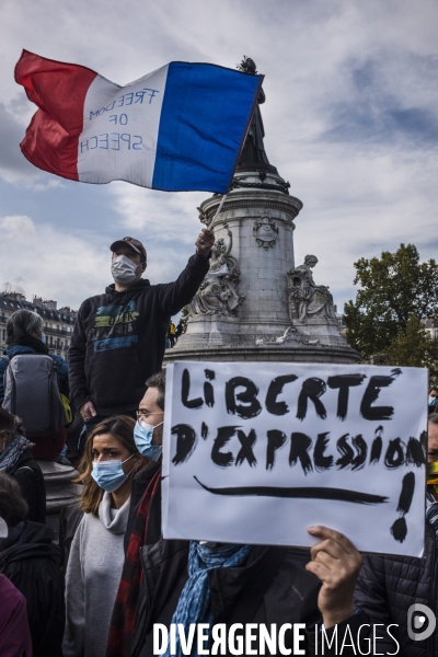 Rassemblement suite a l assassinat de l enseignant samuel paty.