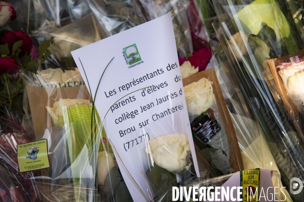 Hommages au professeur assassiné au collège du Bois d Aulne