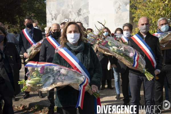 Hommages au professeur assassiné au collège du Bois d Aulne