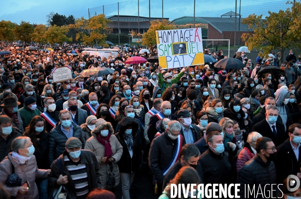 Marche blanche en hommage a la memoire de samuel paty