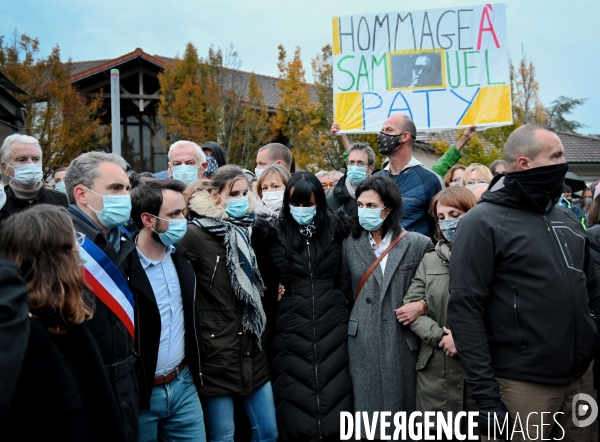 Marche blanche en hommage a la memoire de samuel paty