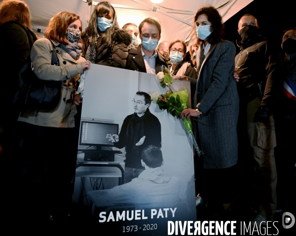 Marche blanche en hommage a la memoire de samuel paty