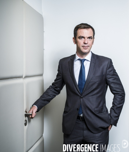 Portrait de olivier veran, ministre de la sante.